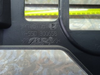 Накладка торпедо подрулевая, ориг. номер 5M1857051P, Volkswagen Tiguan 2006-2011