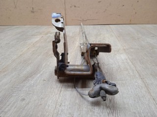 кронштейн стояночного тормоза, ориг. номер 7L0721812B, volkswagen touareg 2002-2007