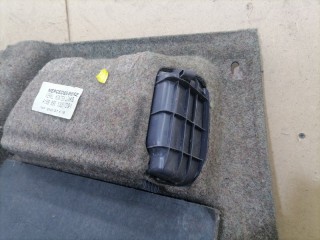 обшивка багажника, ориг. номер A1686901325, MERCEDES-BENZ A160