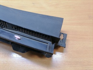 жабо под лобовое стекло, ориг. номер BBM4507R1, Mazda 3 2006-2009