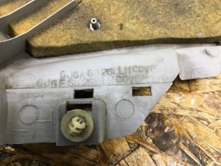 Накладка на стойку, ориг. номер 6J6A68261, Mazda Mazda 6 2005-2008