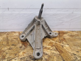 кронштейн мкпп, ориг. номер 8200043084, Renault Logan 2009-2016