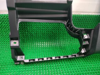 накладка подколенная, ориг. номер 5M1857051P, Volkswagen Golf Plus 2009-2014