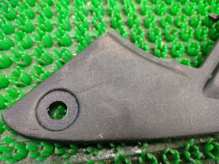 Накладка уголок зеркала, ориг. номер MB814099, Volkswagen Passat 1988-1997