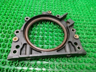 Сальник коленвала с крышкой, ориг. номер 030103173A, Volkswagen Golf Plus 2009-2014