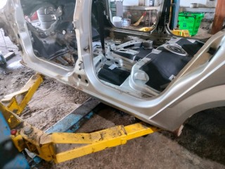 Порог со стойкой, Opel Astra 1998-2009