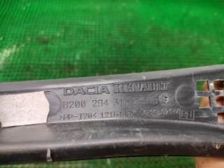 жабо под лобовое стекло, ориг. номер 82002943162, Renault Logan 2004-2009