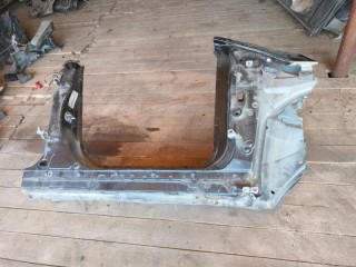 Порог со стойкой, Ford Focus 2011-2015