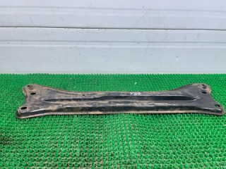 балка подвески (подрамник), Mazda 626 1999-2002