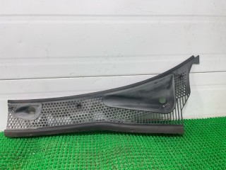 Решетка стеклоочистителя (жабо), ориг. номер 1M51A02217CA, Ford Focus 2001-2005