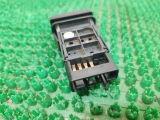 Кнопка DSC OFF, ориг. номер 15A469, Mazda Mazda 6 2005-2008