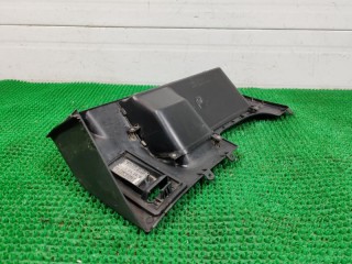 Накладка торпедо подрулевая, ориг. номер 6810659J00, Nissan Primera 1990-1997