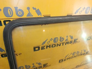 Стекло боковое заднее, ориг. номер 281845331, Volkswagen LT 1 21 1975-1991