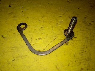 Скоба крепления ТНВД, ориг. номер 068130174, Volkswagen Passat B5 3B2 1996-2001