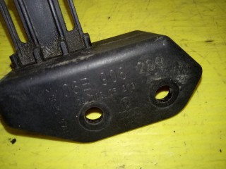 Кронштейн клапана, ориг. номер 06B906269, Audi A4 B5 8D2 1994-1999