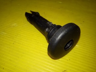 Направляющая подголовника, ориг. номер 8D0881920A, Audi A4 B5 8D5 1999-2001