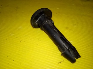 Направляющая подголовника, ориг. номер 8D0881920A, Audi A4 B5 8D5 1999-2001