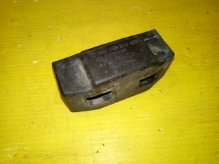 Гнездо электромагнитных клапанов, ориг. номер 059906629, Audi A4 B5 8D5 1999-2001