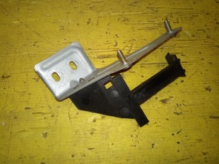 Кронштейн блока реле, ориг. номер 8D1907717, Audi A4 B5 8D2 1999-2001