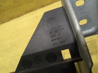 Кронштейн блока реле, ориг. номер 8D1907717, Audi A4 B5 8D2 1999-2001