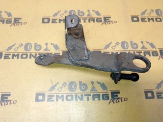 Кронштейн накладки двигателя, ориг. номер 03L103369C, Volkswagen Passat B6 3C5 2005-2010