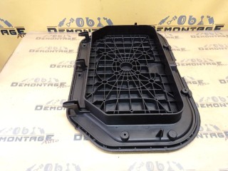 Накладка вещевого отсека нижняя, ориг. номер 1T0863761B, Volkswagen Touran 1T1 2003-2006