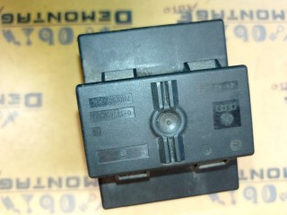 Блок предохранителей, ориг. номер 1K0937507B, Volkswagen Passat B6 3C5
