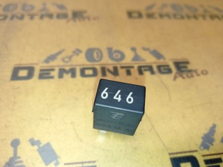 Реле 646, ориг. номер 4H0951253C, Volkswagen Passat B7 365 2011-2015