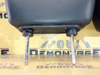 Подголовники комплект передние, ориг. номер MB717919, Mitsubishi Colt 3 C50 1988-1992