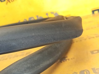 Уплотнитель проёма двери задний, ориг. номер 3C9867913B, Volkswagen Passat B6 3C5
