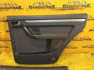 Обшивки дверей задние, ориг. номер 1T0867211CL, Volkswagen Touran 1T1 2003-2006
