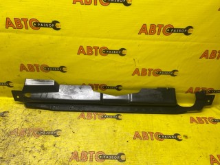 Накладка радиатора Dodge Caravan 1995-2000, 4676879