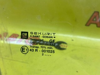 Стекло переднее правое Opel Vectra C 2002-2005, 43R001025