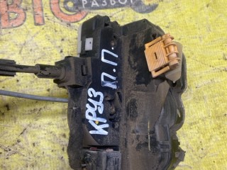 Замок двери передний правый, ориг. номер 12566112567, Chevrolet Cruze J300 2008-2012