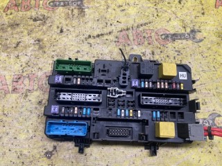 Блок предохранителей Opel Zafira b 2008-2014, 13220832