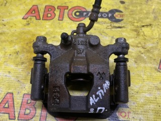 Суппорт задний правый, ориг. номер 13564257743, Nissan Altima L31 2001-2004