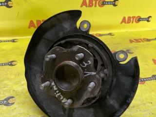 Кулак задний левый, ориг. номер 12566425785, Nissan Altima L31 2001-2004