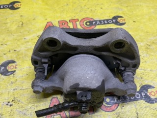 Суппорт передний правый, ориг. номер 1356523566, Nissan Altima L31 2001-2004