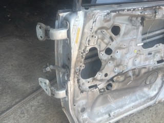 Дверь передняя правая, ориг. номер 15873113775325, Toyota Estima 1990-1998