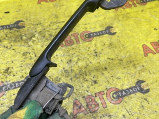 Ручка двери внешняя передняя левая, ориг. номер 1467424774, Volkswagen Golf Mk3 1991-2000
