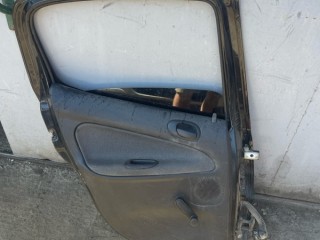 Дверь задняя левая, ориг. номер 13676325774, Peugeot 206 T13 2002-2009
