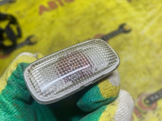Поворотник в крыле, Nissan Wingroad Y11 2001-2005