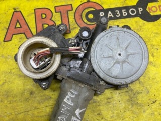 Мотор стеклоподъемника передний левый, ориг. номер 8570233010, Toyota Camry XV40 2006-2009