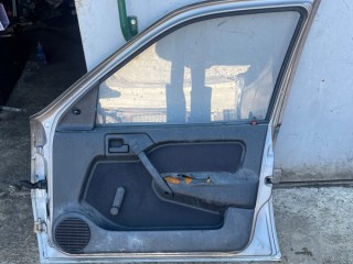 Дверь передняя правая, ориг. номер 157742479742, Opel Vectra A 1988-1995
