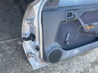 Дверь передняя правая, ориг. номер 157742479742, Opel Vectra A 1988-1995