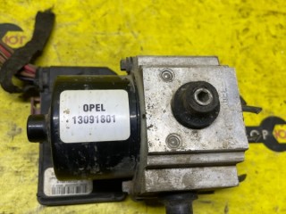 Блок abs, ориг. номер 13216601F, Opel Vectra B 1995-2000