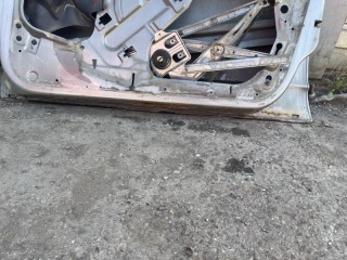 Дверь передняя правая, ориг. номер 4706004, Chrysler Stratus 1994-2000