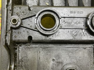Крышка клапанов, ориг. номер 25185123, Chevrolet Cruze J300 2008-2012