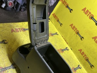 Подлокотник, ориг. номер 822283, Dodge Stratus 2000-2003