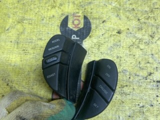 Кнопки в руль, ориг. номер 04760352AE, Dodge Stratus 2000-2003